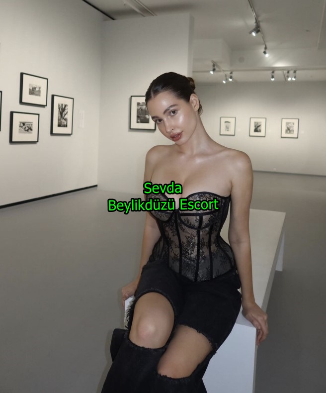 beylikduzuescortsevda-2 Beylikdüzü Escort Sevda Misyoner Veya Doggy Hepsine Varım!
